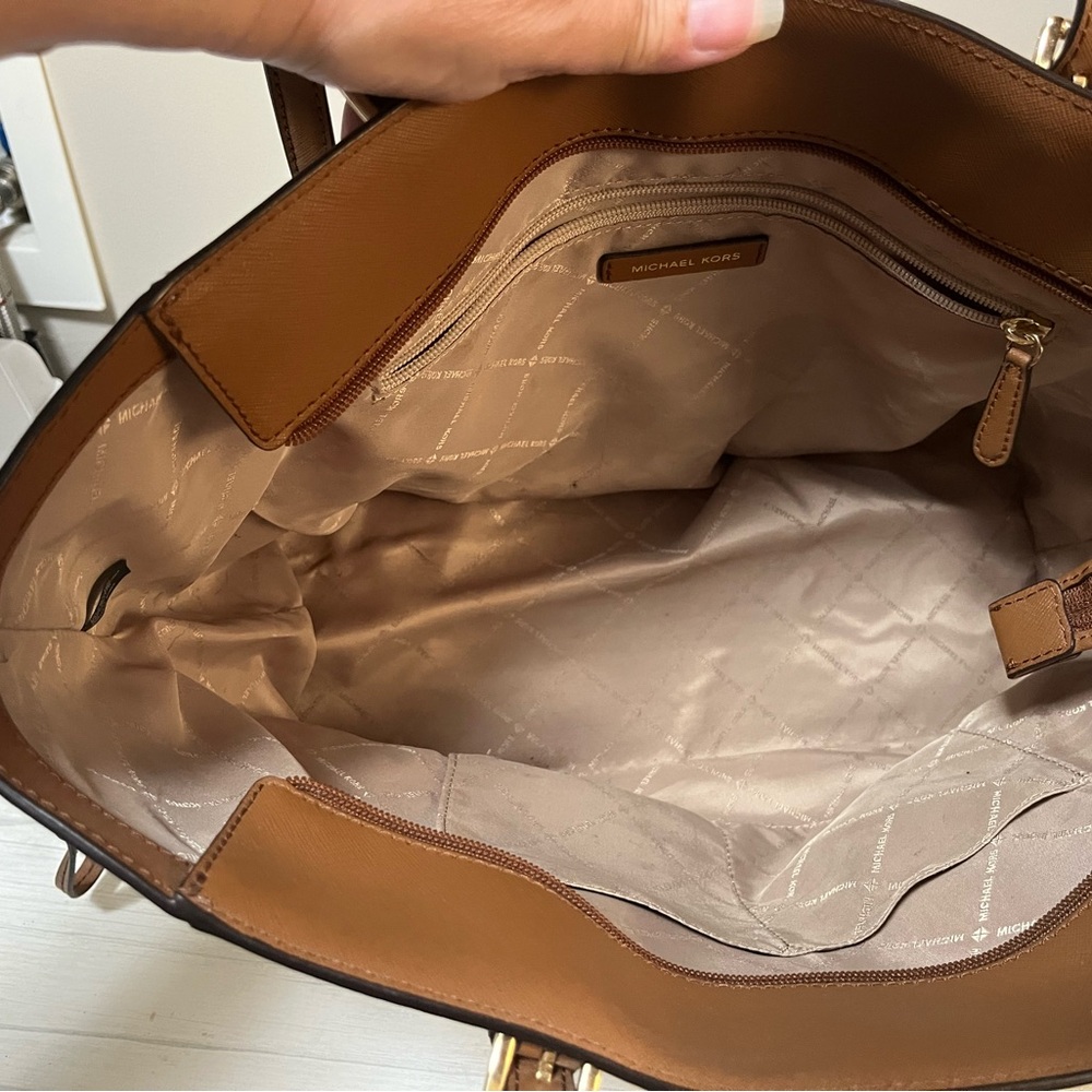 Michael Kors Tan and Cream Signature Tote - Picture 7 of 7